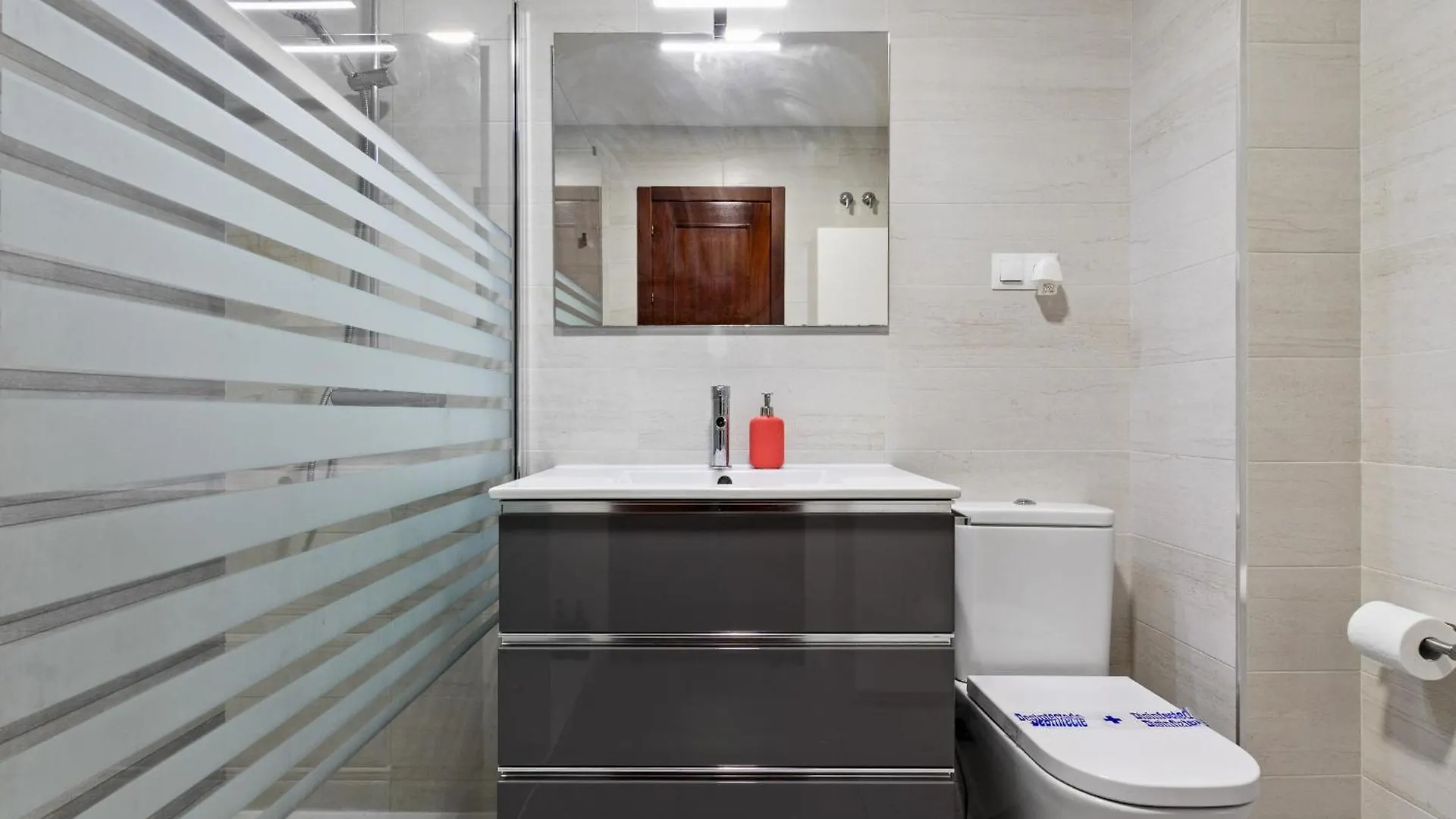 Erisa 31 By Ivi Real Estate Apartment Torremolinos Spain